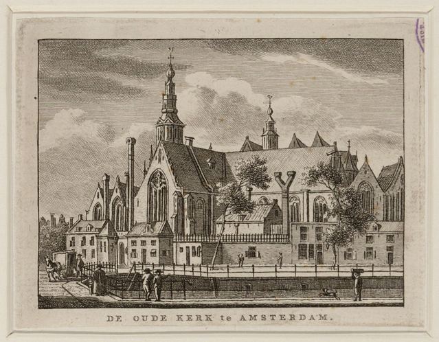 1790 — View of the Oude Kerk (Old Church) at the Oudekerksplein and Oudezijds Voorburgwal, between numbers 68 and 80, with the Oudekerksbrug (Old Church Bridge) in the foreground. Technique: etching.