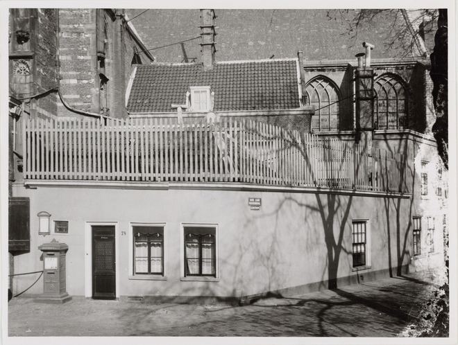 1936 — Oude Kerk (Old Church) sacristy